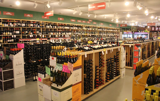 Liquor Store «Five Points Bottle Shop», reviews and photos, 3685 Atlanta Hwy, Athens, GA 30606, USA