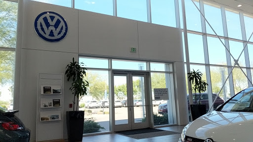 Volkswagen Dealer «San Tan Volkswagen», reviews and photos, 1489 E Motorplex Loop, Gilbert, AZ 85297, USA