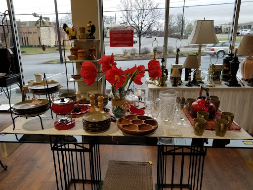 Thrift Store «Nearly New Shop», reviews and photos, 118 Greenacre Rd, Greenville, SC 29607, USA