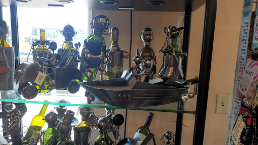 Jewelry Store «Gray Jewelers», reviews and photos, 172 Johns Pass Boardwalk W, Madeira Beach, FL 33708, USA