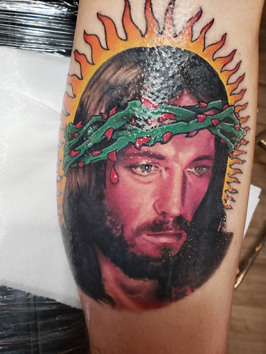 Explore alice and wonderland tattoo ideas, creative tattoo ideas in Dayton, available at Aisle 9 Tattoo