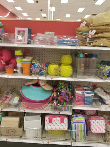 Department Store «Target», reviews and photos, 2333 63rd St, Woodridge, IL 60517, USA