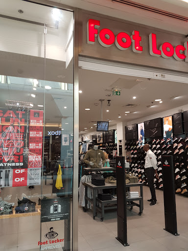 Boots stores Lyon