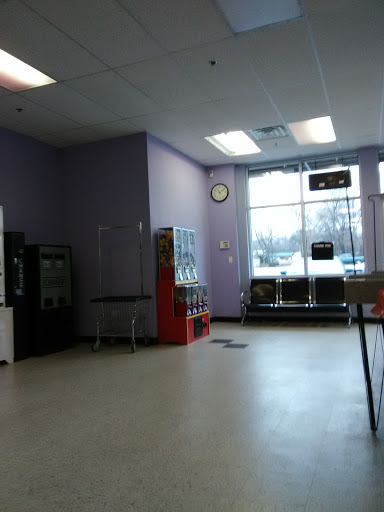 Grocery Store «Chapells Hometown Foodstore», reviews and photos, 10041 US-70, McEwen, TN 37101, USA