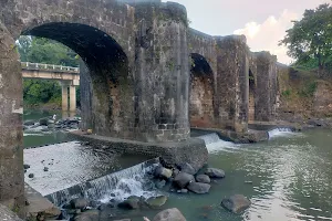 Puente de Malagonlong image