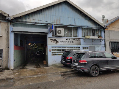 Ye's garage à La Courneuve