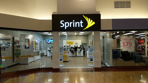 T-Mobile, 3000 Grapevine Mills Pkwy #105, Grapevine, TX • 76051-2011, USA, 
