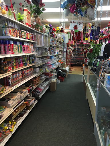 Dollar Store Plus & Variety
