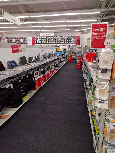 Office Supply Store «Staples», reviews and photos, 17 Paradise Rd, Salem, MA 01970, USA