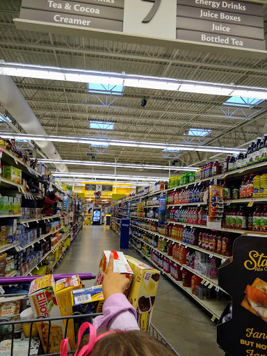 Shopping Mall «Hyde Park Mall», reviews and photos, 3999 Albany Post Rd, Hyde Park, NY 12538, USA