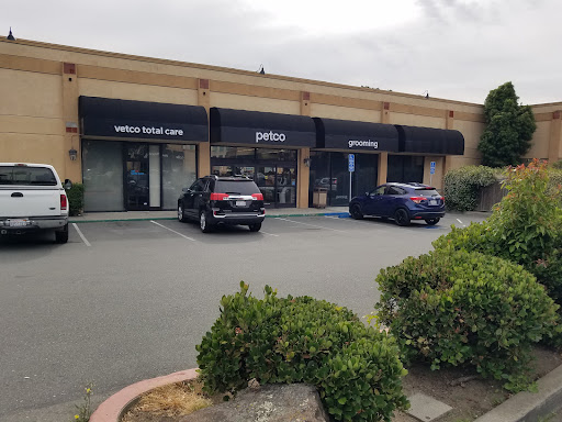 Pet Supply Store «Petco Animal Supplies», reviews and photos, 1301 S California Blvd, Walnut Creek, CA 94596, USA