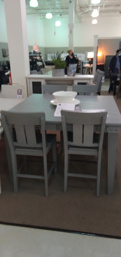 Furniture Store «Value City Furniture», reviews and photos, 45350 Utica Park Blvd, Utica, MI 48315, USA