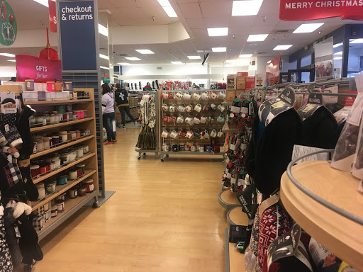 Department Store «Marshalls», reviews and photos, 3205 Alderwood Mall Blvd, Lynnwood, WA 98037, USA