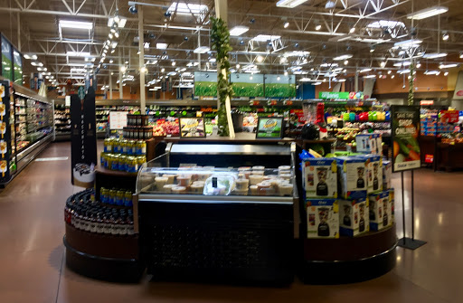 Grocery Store «Kroger Marketplace», reviews and photos, 1931 Jesse Jewell Pkwy SE, Gainesville, GA 30501, USA