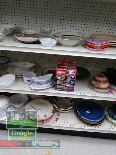 Thrift Store «Goodwill», reviews and photos, 501 E 5th St, Dayton, OH 45402, USA