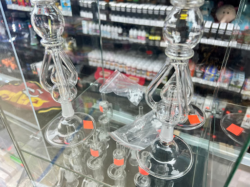 Tobacco Shop «Smokers Heaven KC», reviews and photos, 10145 Wornall Rd, Kansas City, MO 64114, USA