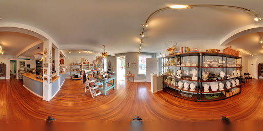 Massage Therapist «Sacred Waters Holistic Spa & Boutique», reviews and photos, 3319 W Cary St, Richmond, VA 23221, USA