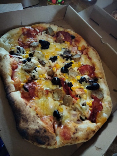 Gumbie's Wood Fired Pizza