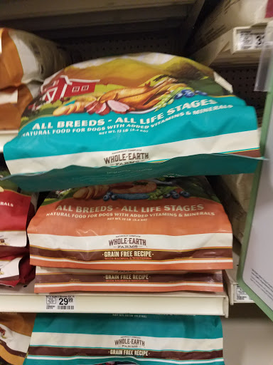 Pet Supply Store «PetSmart», reviews and photos, 200 S Village Center Dr, Southlake, TX 76092, USA