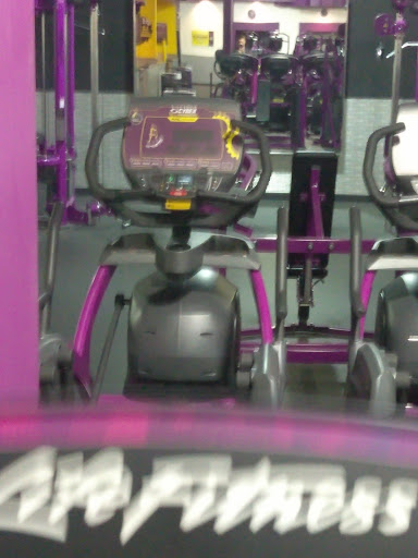 Gym «Planet Fitness», reviews and photos, 2725 N Bristol St, Santa Ana, CA 92706, USA