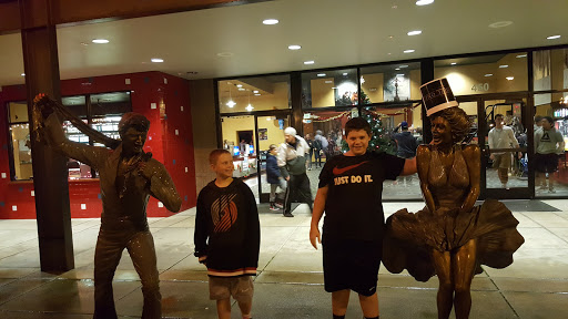 Movie Theater «Independence Cinema», reviews and photos, 450 S 2nd St, Independence, OR 97351, USA