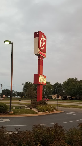 Fast Food Restaurant «Chick-fil-A», reviews and photos, 3700 S Glenstone Ave, Springfield, MO 65804, USA