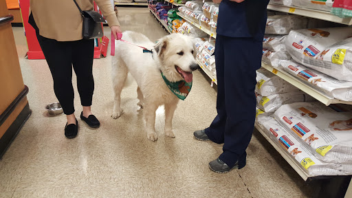 Pet Supply Store «PetSmart», reviews and photos, 131 Highlands Blvd Dr, Manchester, MO 63011, USA