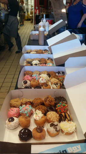 Donut Shop «Mini Doughnut Factory», reviews and photos, 2109 S Dale Mabry Hwy, Tampa, FL 33629, USA