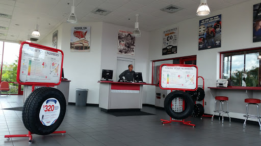 Tire Shop «Discount Tire Store - Lakeland, FL», reviews and photos, 6975 US Hwy 98 N, Lakeland, FL 33809, USA