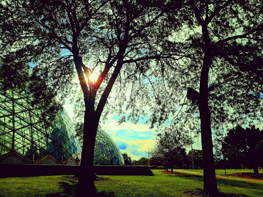 Shopping Mall «The Shops of Grand Avenue», reviews and photos, 275 W Wisconsin Ave, Milwaukee, WI 53203, USA