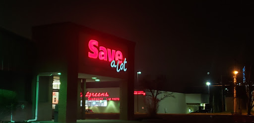 Grocery Store «Save-A-Lot», reviews and photos, 125 Cleveland St, Elyria, OH 44035, USA