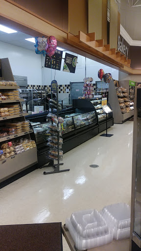 Grocery Store «Giant Food Stores», reviews and photos, 2104 Van Reed Rd, West Lawn, PA 19609, USA