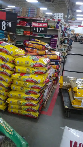 Home Improvement Store «Tractor Supply Co.», reviews and photos, 3095 S Delsea Dr, Vineland, NJ 08360, USA