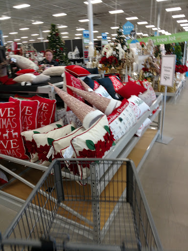 Home Goods Store «At Home», reviews and photos, 6060 E Main St, Columbus, OH 43213, USA