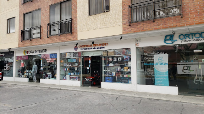 Comercial Benavides - Tienda