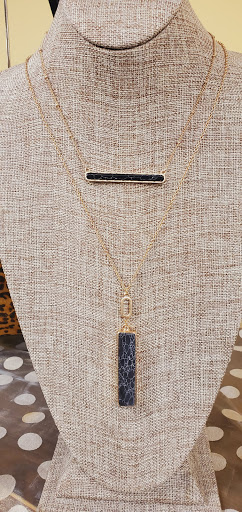 Clothing Store «Passion For Fashion», reviews and photos, 12767 Chillicothe Rd, Chesterland, OH 44026, USA