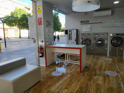 Lavandería Autoservicio Bloomest en Mula en Mula, Murcia
