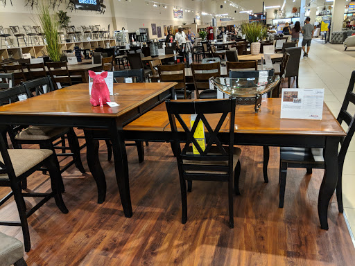 Furniture Store «American Furniture Warehouse», reviews and photos, 5801 N 99th Ave, Glendale, AZ 85305, USA