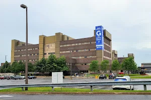Saint John Regional Hospital – Hôpital régional de Saint John image
