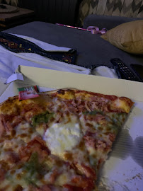 Plats et boissons du Pizzas à emporter Pizzeria Phil Pizza à Angres - n°3