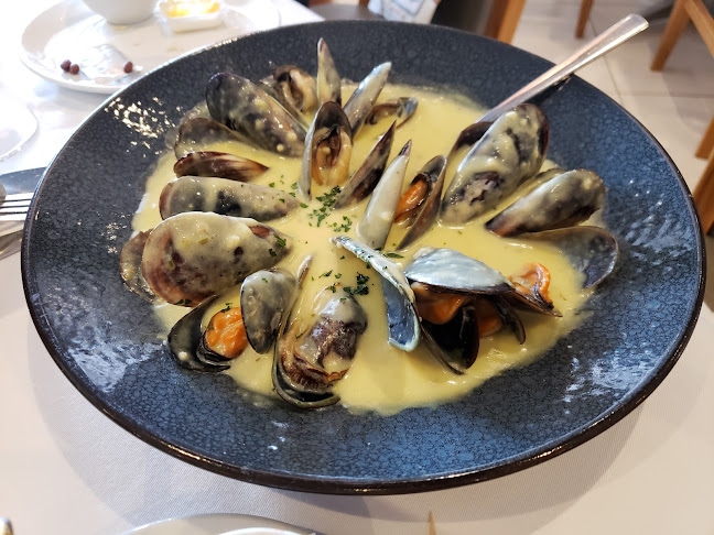 Reviews of Fishmonger Illovo in Johannesburg - Restaurant