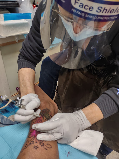 Tattoo Shop «Ricky Tattoo Studio», reviews and photos, 1543 Webster St, Alameda, CA 94501, USA