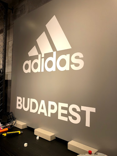 adidas store Budapest Arena - Budapest