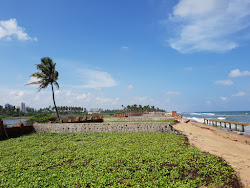 Foto af Island Bay Beach og bosættelsen