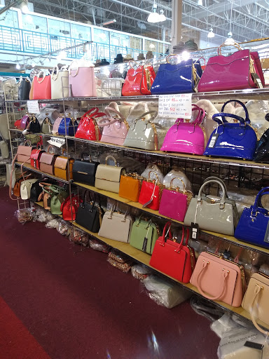 Outlet Mall «Harwin Outlet Mall», reviews and photos, 9507 Harwin Dr, Houston, TX 77036, USA