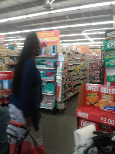 Dollar Store «FAMILY DOLLAR», reviews and photos, 1309 E Orange Ave, Eustis, FL 32726, USA