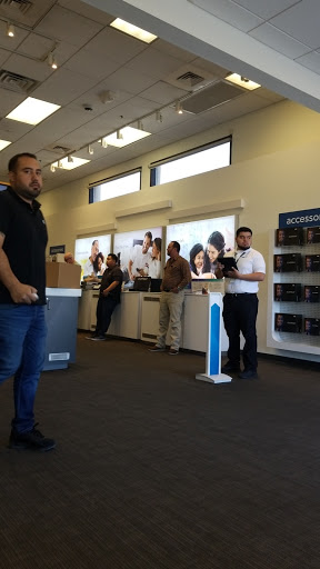 Cable Company «Cox Solutions Store», reviews and photos, 750 N Rancho Dr, Las Vegas, NV 89106, USA