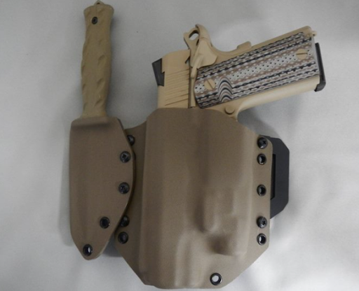 Gun Shop «Black Rhino Concealment», reviews and photos, 24 Center Dr #6, Gilberts, IL 60136, USA