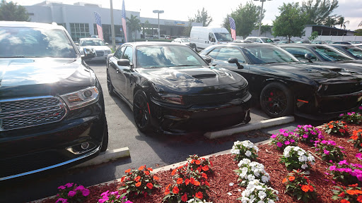 Car Dealer «Joey Accardi Chrysler, Dodge, Jeep, Ram», reviews and photos, 909 S Federal Hwy, Pompano Beach, FL 33062, USA