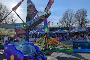 West Coast Amusement Carnival Lansdowne Location image